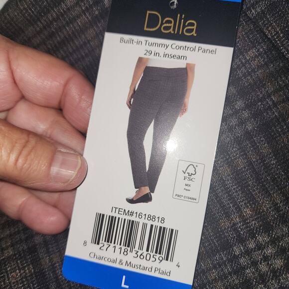 DALIA NWT WOMENS SIZE LARGE TUMMY CONTROL PLAID DRESS PANTS - Picture 5 of 8